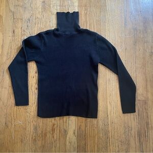 Vintage Gap black ribbed turtle neck 3/4 sleeve size M